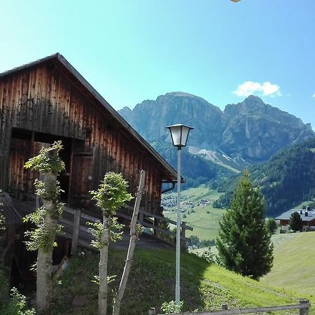 Pensione Valbona Корвара ин Бадия Екстериор снимка