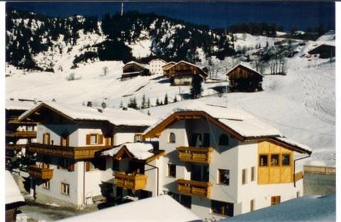 Pensione Valbona Корвара ин Бадия Екстериор снимка